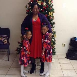 Meet your Posher, Denita